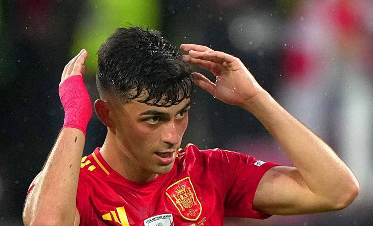 雷火电竞主播-夺目荣耀:西班牙选手崭露头角的简单介绍